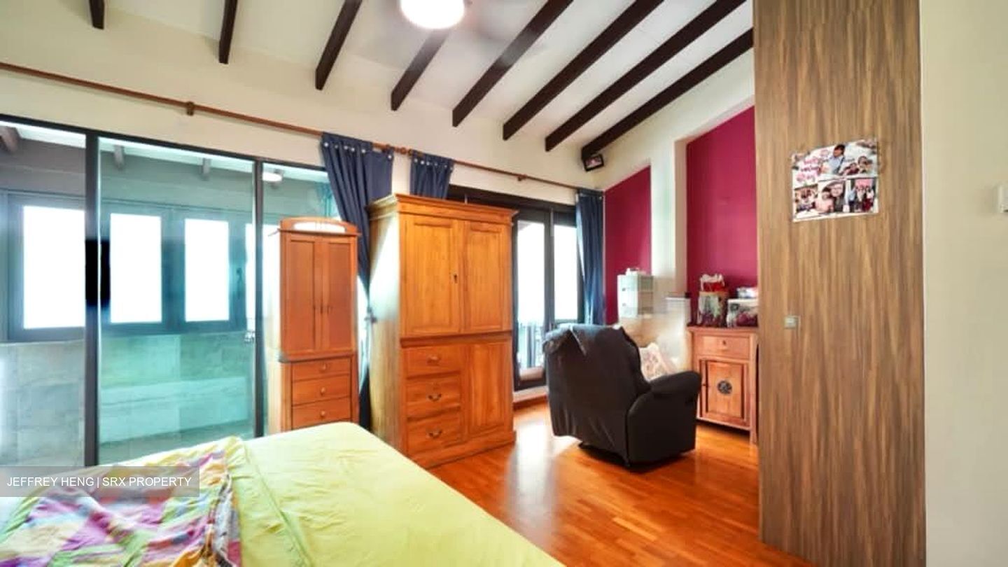 Sennett Terrace (D16), Terrace #541868871